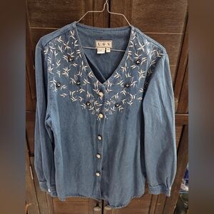 L.G.S Women's Blue Jean Button Closure Top Size Medium Long Sleeve